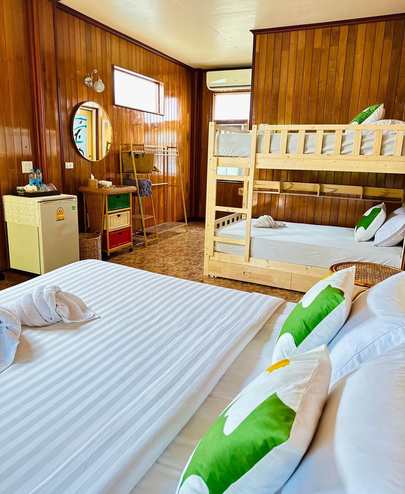 Bann Klong Jao Homestay Ko Kut Exterior photo